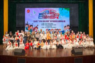 何景明《秋兴八首》其五翻译并赏析？
